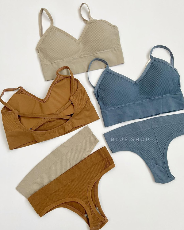 لباس زیر زنانه