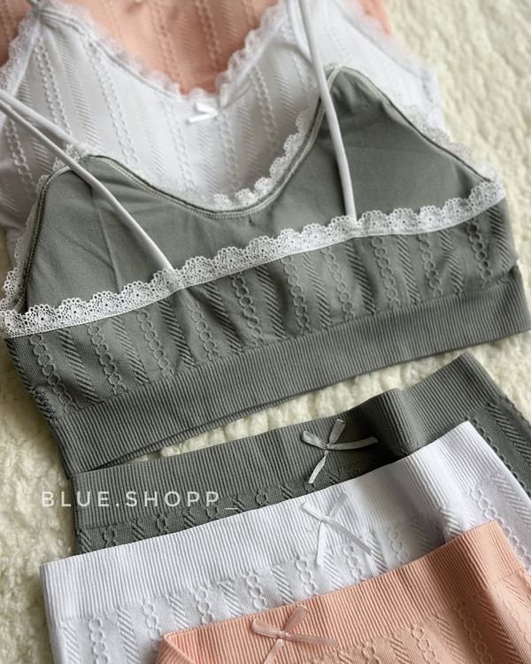 لباس زیر دخترانه