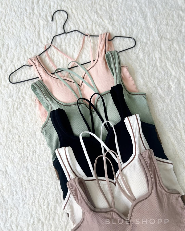 نیمتنه زنانه