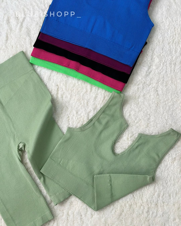 شلوارک ورزشی زنانه