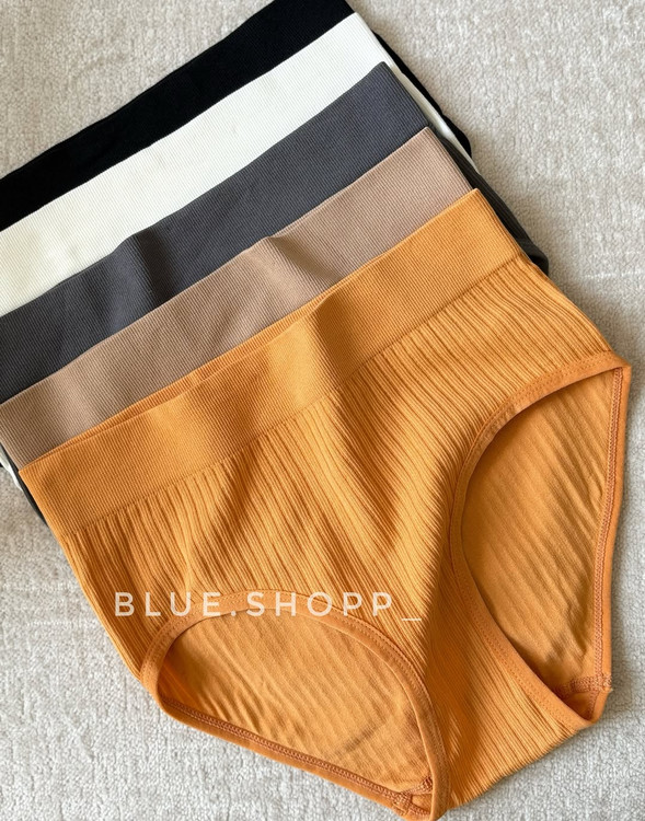 ست شورت ونیمتنه هارنس دار