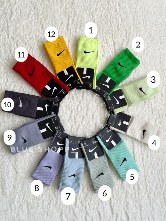 جوراب ساق بلند ورزشی