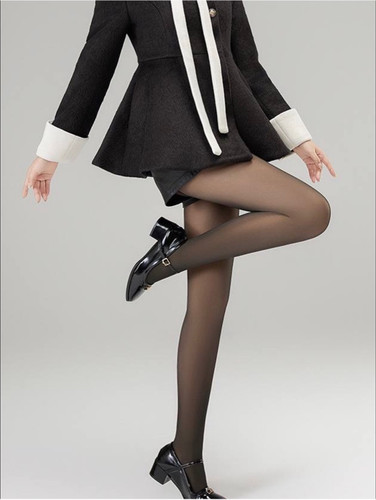 جوراب شلواری سه بعدی