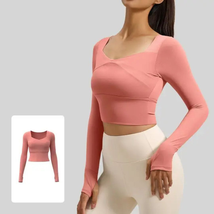 بلوز ورزشی زنانه