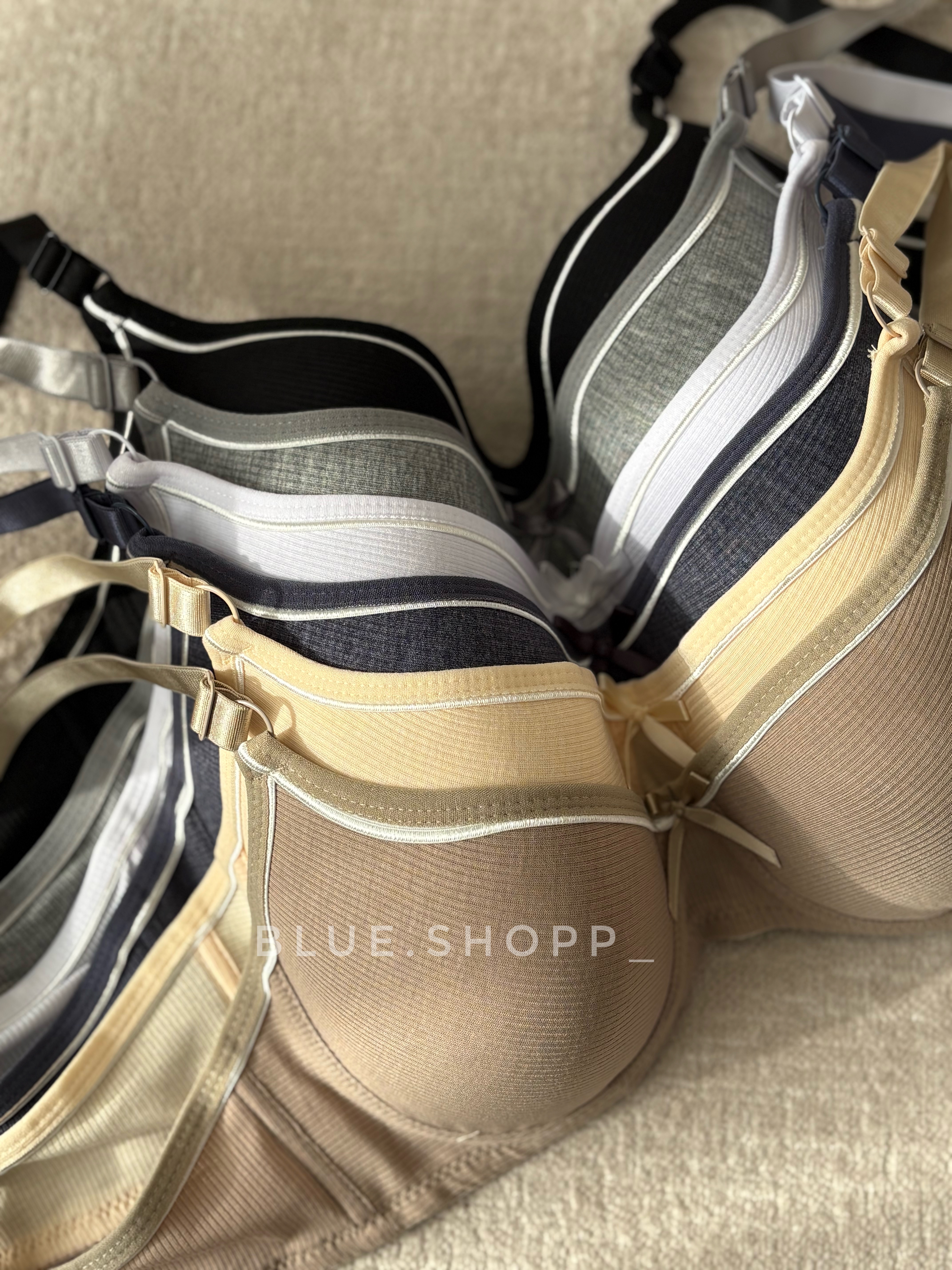 ست لباس زیر زنانه