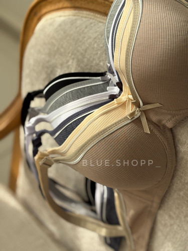 ست لباس زیر زنانه