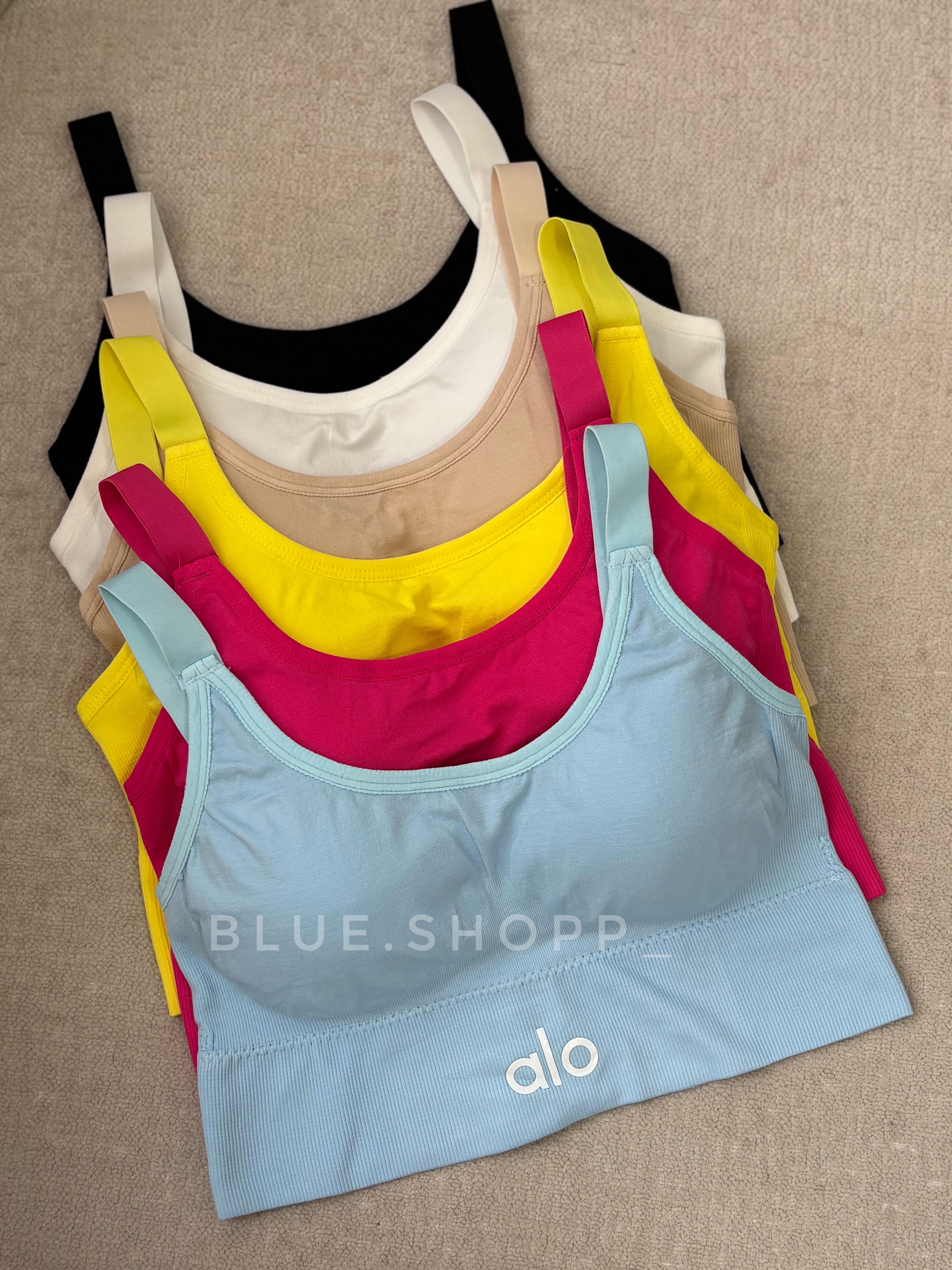 خرید لباس باشگاهی زنانه ودخترانه