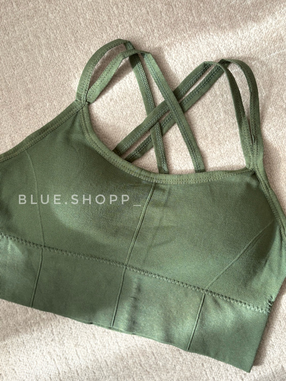 نیمتنه ورزشی زنانه