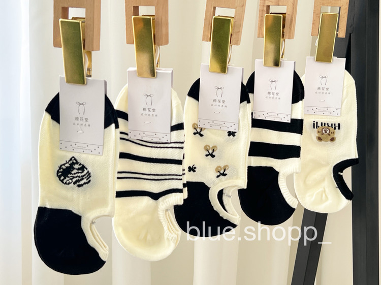 جوراب زنانه