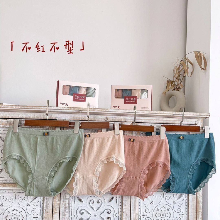 شورت وارداتی زنانه