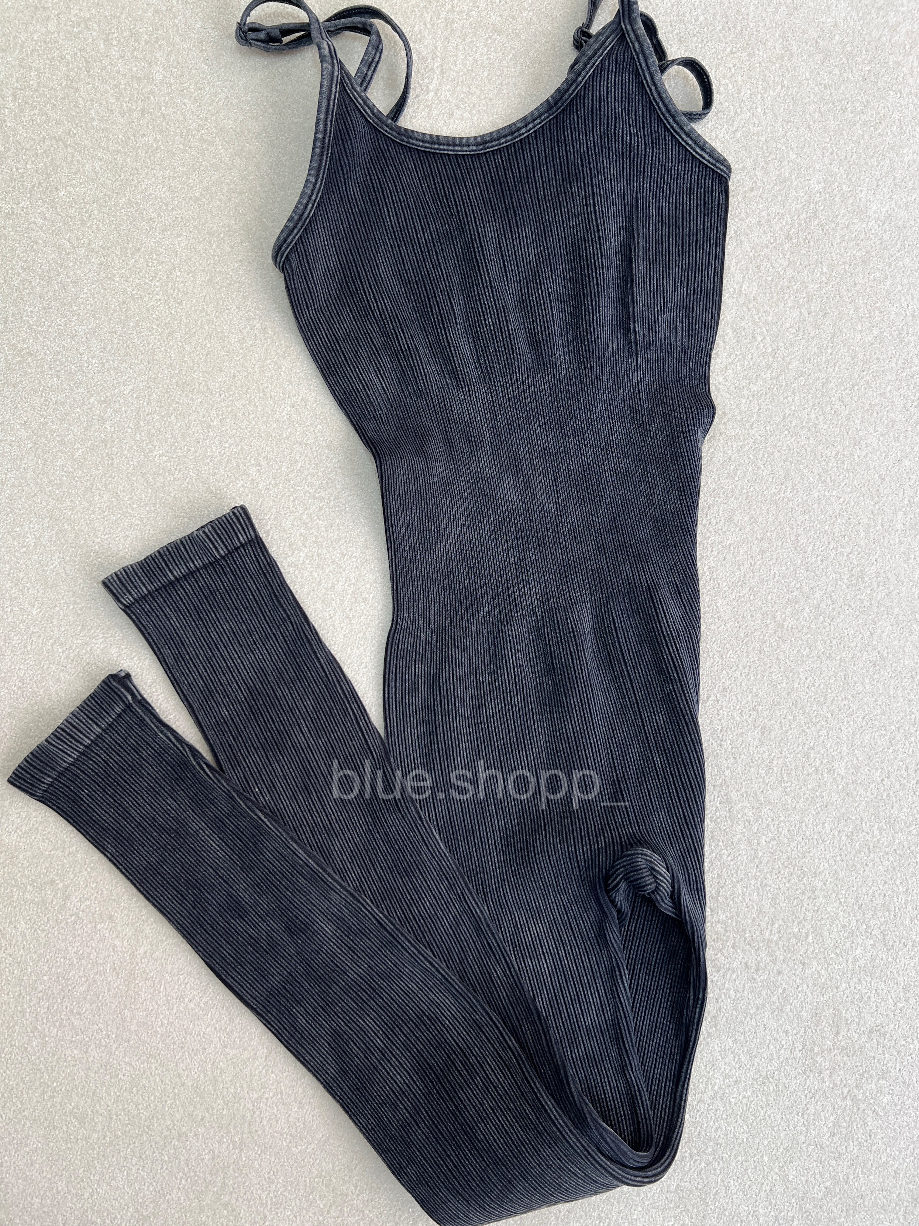 ست ورزشی زنانه