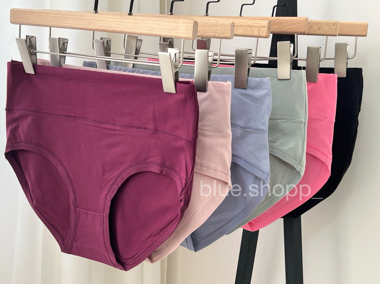 لباس زیر زنانه