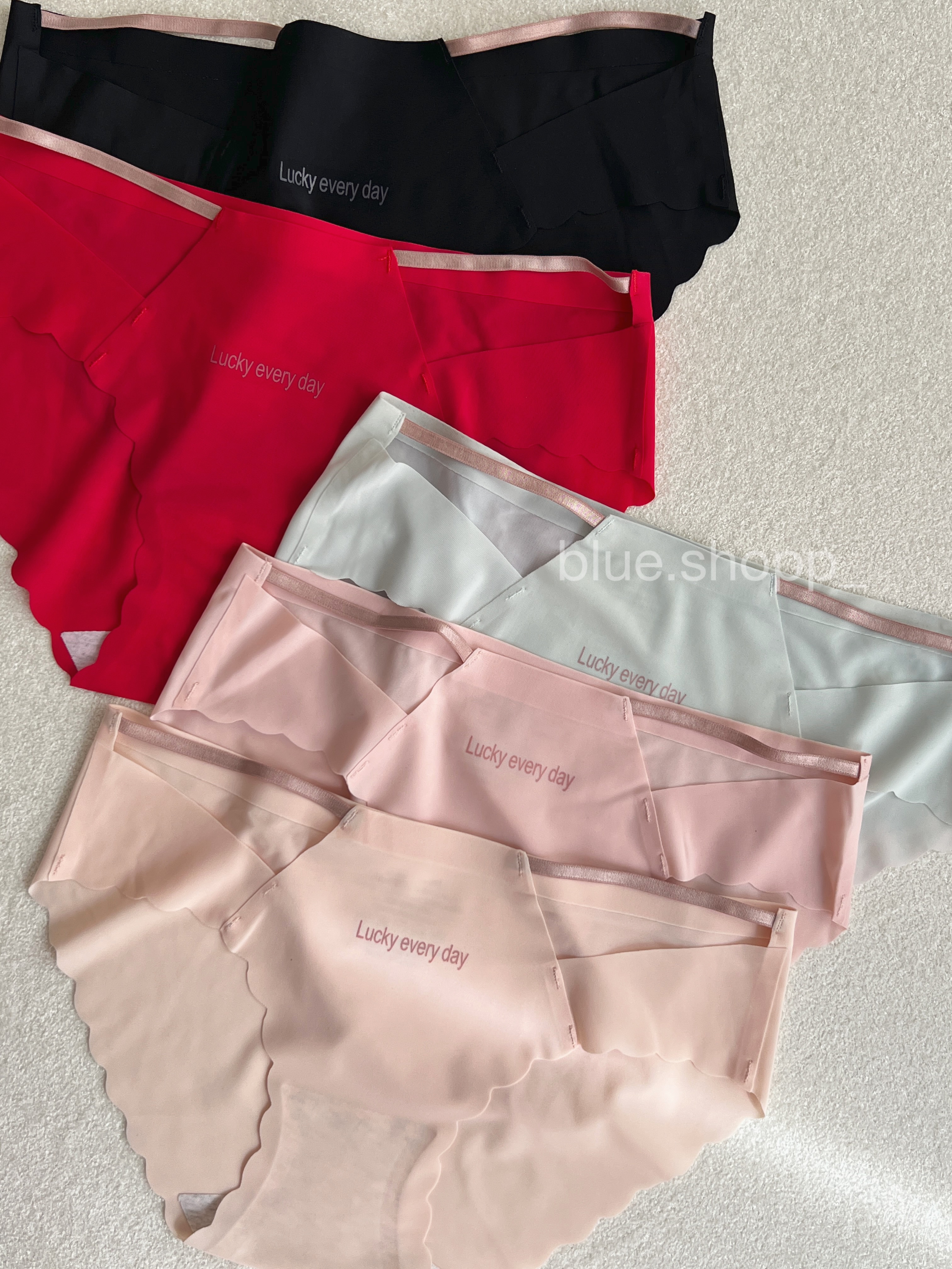 خرید لباس زیر زنانه