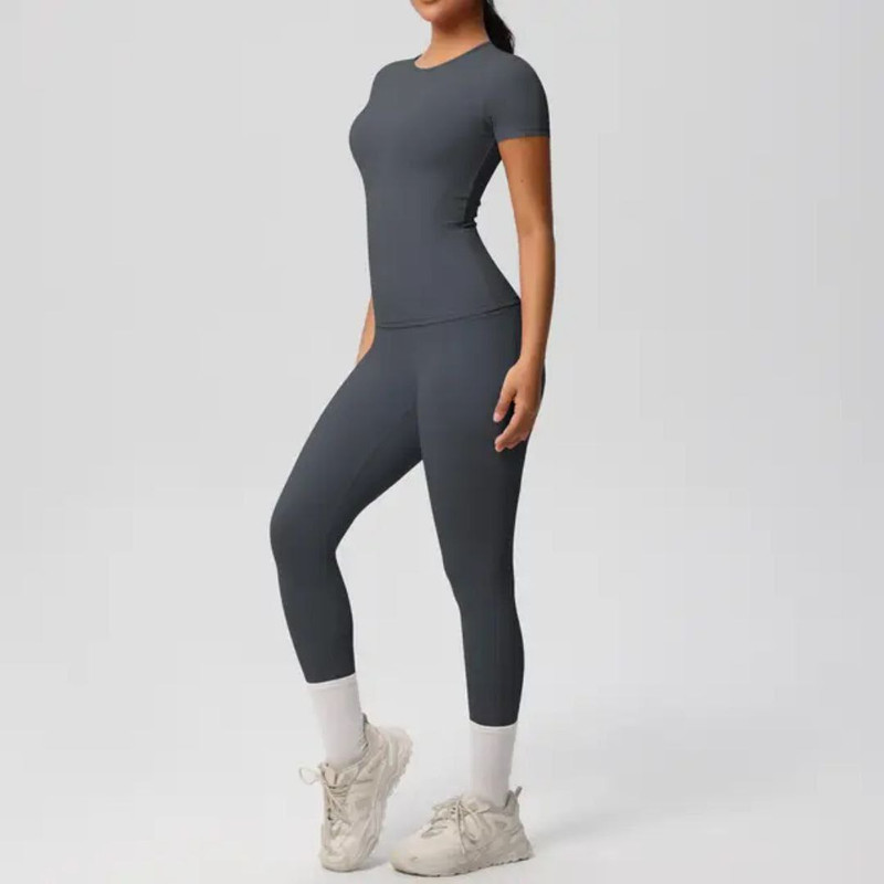 تیشرت و لگ فلامنت حرفه ای