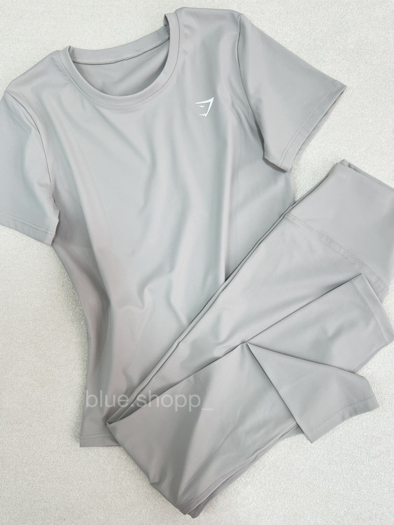 خرید لباس ورزشی وارداتی